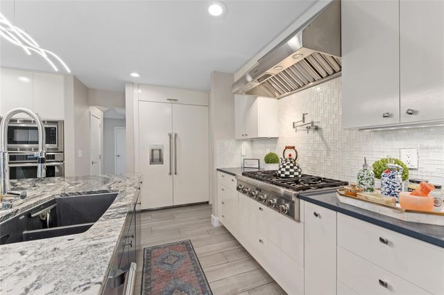 606 E 6TH AVENUE, Windermere, FL 34786