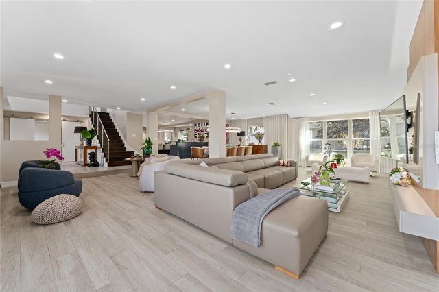 606 E 6TH AVENUE, Windermere, FL 34786