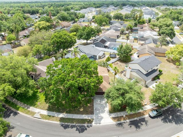 1049 DISHMAN LOOP, Oviedo, FL 32765