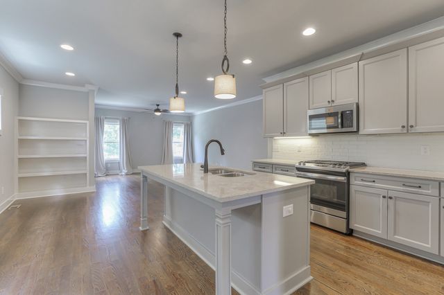 1923A 14th Ave, N, Nashville, TN 37208