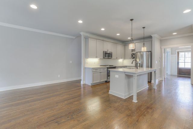 1923A 14th Ave, N, Nashville, TN 37208