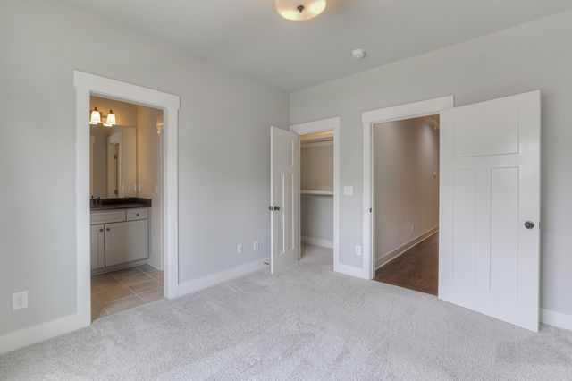 1923A 14th Ave, N, Nashville, TN 37208