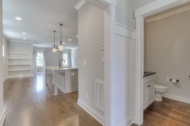 1923A 14th Ave, N, Nashville, TN 37208
