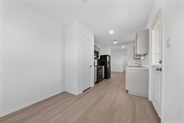 14506 Broadbury Pond Road, Rosharon, TX 77583