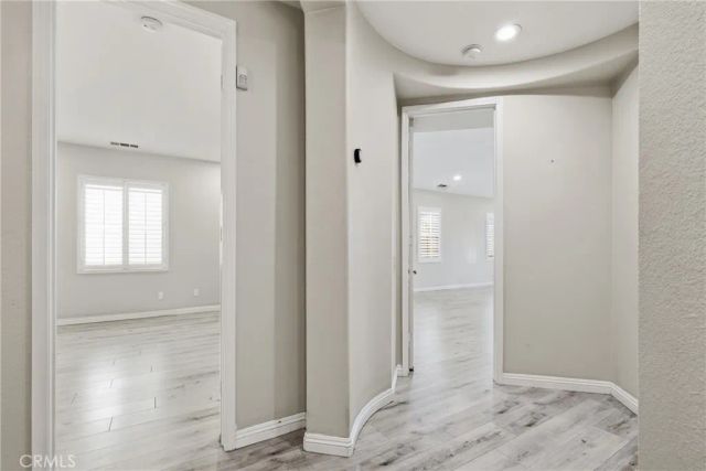 558 Calderone, Corona, CA 92879