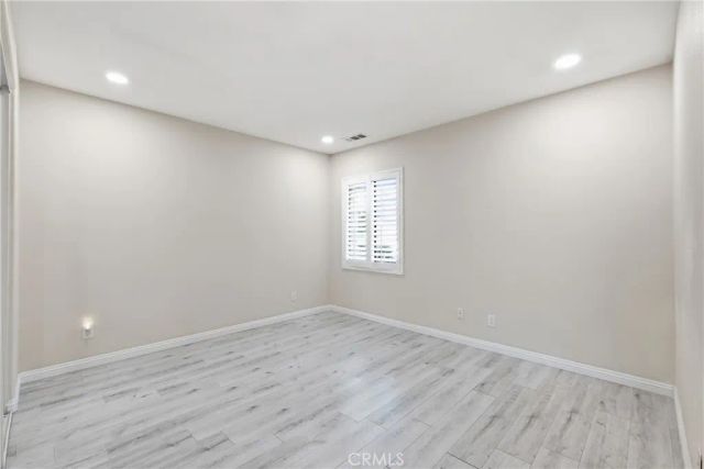 558 Calderone, Corona, CA 92879