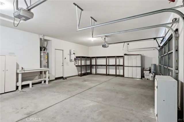 558 Calderone, Corona, CA 92879
