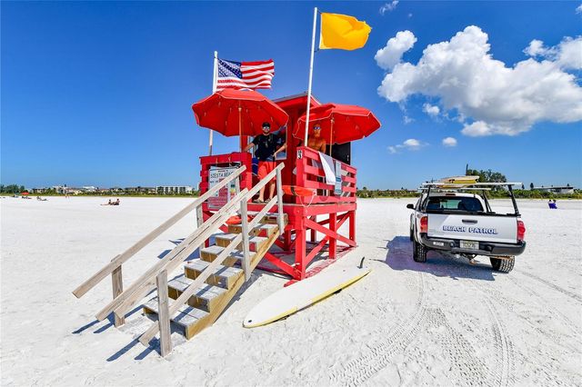 6300 MIDNIGHT PASS ROAD 809, Sarasota, FL 34242