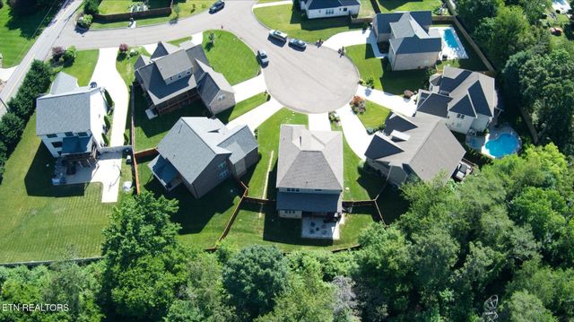 7913 Yellow Jasmine Lane, Knoxville, TN 37919