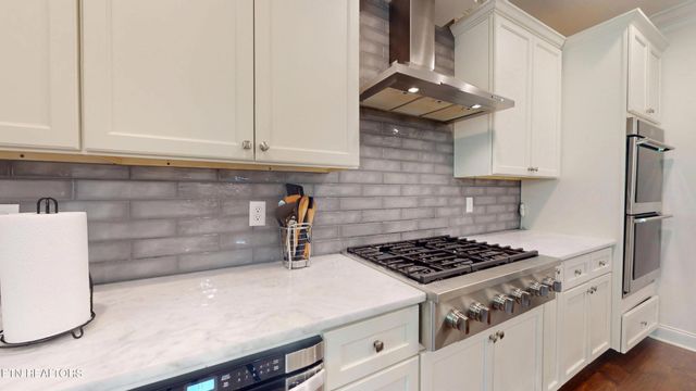 7913 Yellow Jasmine Lane, Knoxville, TN 37919