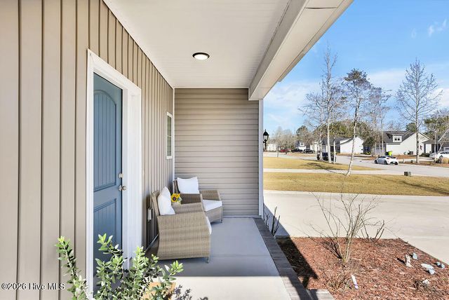 7165 Old Stump Drive SE, Leland, NC 28451