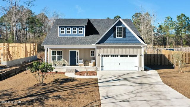 7165 Old Stump Drive SE, Leland, NC 28451