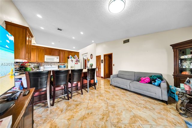 14526 SW 106th Ter, Miami, FL 33186