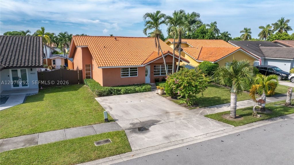 14526 SW 106th Ter, Miami, FL 33186