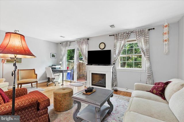 5889 MORNINGBIRD LN, Columbia, MD 21045