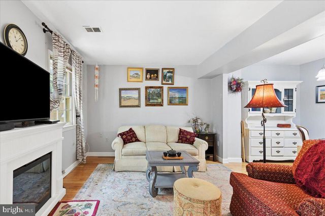 5889 MORNINGBIRD LN, Columbia, MD 21045