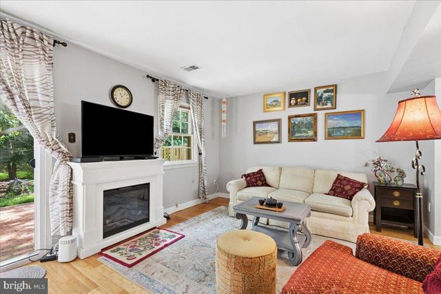 5889 MORNINGBIRD LN, Columbia, MD 21045