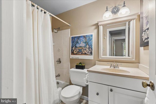 5889 MORNINGBIRD LN, Columbia, MD 21045