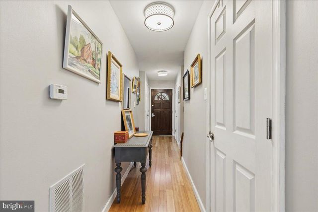 5889 MORNINGBIRD LN, Columbia, MD 21045