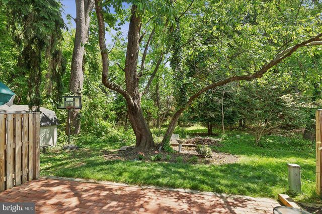 5889 MORNINGBIRD LN, Columbia, MD 21045