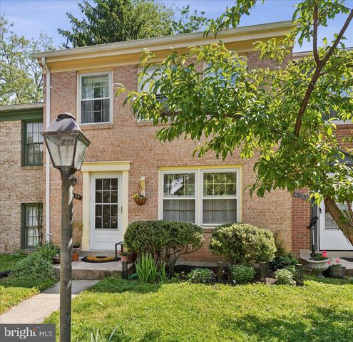 5889 MORNINGBIRD LN, Columbia, MD 21045