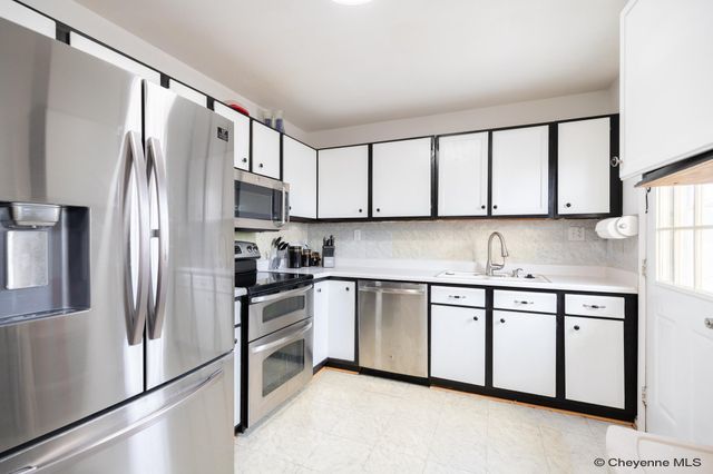 219 NORMA CT, Cheyenne, WY 82007