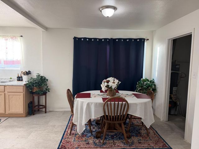 3636 27th Ave, Sacramento, CA 95820