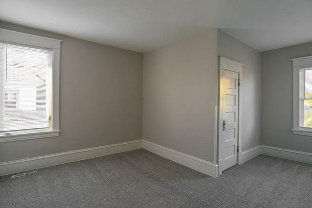 1606 Concordia Avenue, Saint Paul, MN 55104