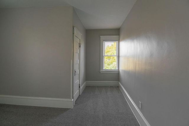 1606 Concordia Avenue, Saint Paul, MN 55104