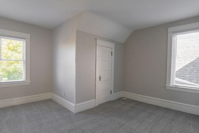 1606 Concordia Avenue, Saint Paul, MN 55104