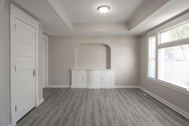 1606 Concordia Avenue, Saint Paul, MN 55104