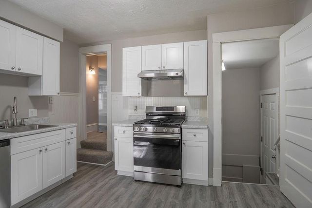 1606 Concordia Avenue, Saint Paul, MN 55104