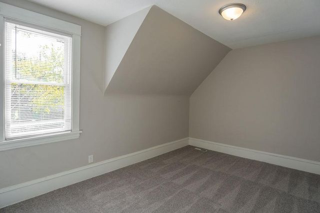 1606 Concordia Avenue, Saint Paul, MN 55104