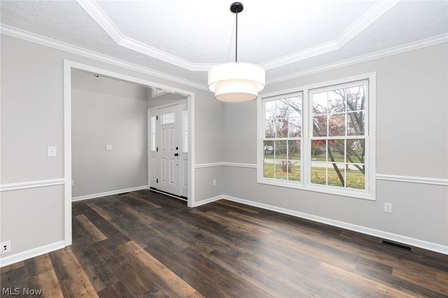 11814 Craig Drive, Strongsville, OH 44149