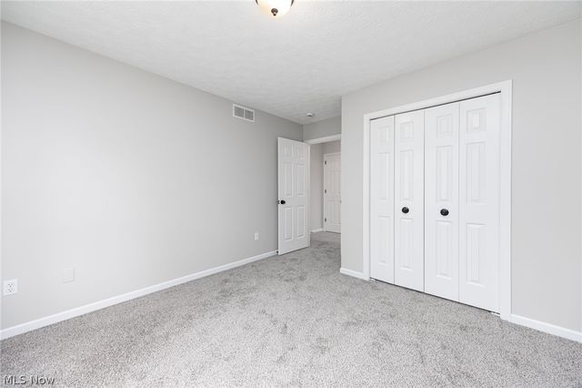 11814 Craig Drive, Strongsville, OH 44149