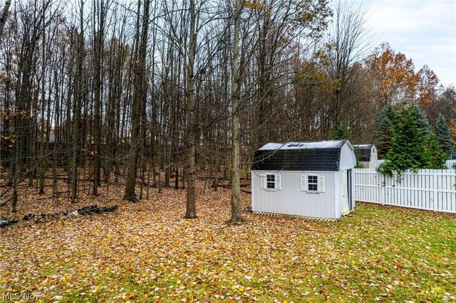 11814 Craig Drive, Strongsville, OH 44149