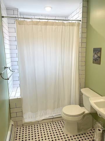 41 Merton Road 2, Newport, RI 02840