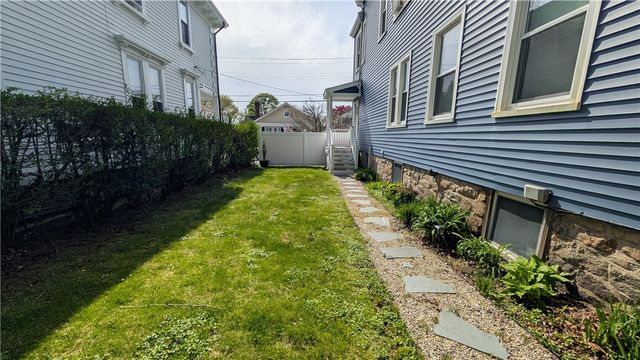 41 Merton Road 2, Newport, RI 02840