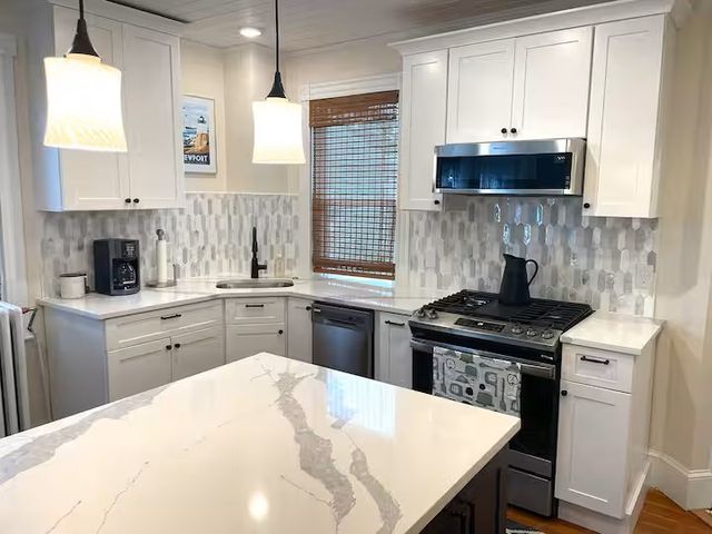 41 Merton Road 2, Newport, RI 02840