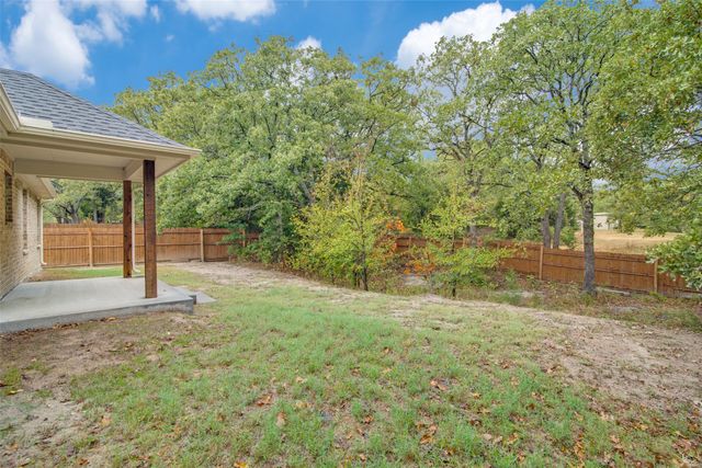 2734 Waters Edge, Quinlan, TX 75474