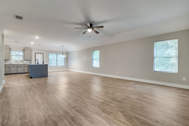 2734 Waters Edge, Quinlan, TX 75474