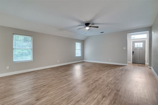 2734 Waters Edge, Quinlan, TX 75474