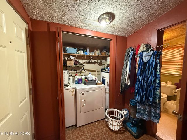 1230 butch bayless Lane, Seymour, TN 37865