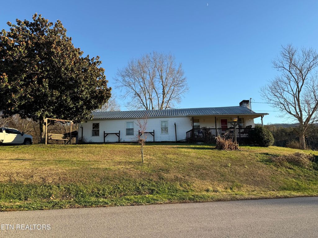 1230 butch bayless Lane, Seymour, TN 37865
