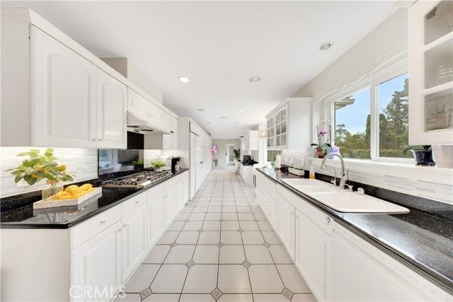 2835 Devonport, San Marino, CA 91108