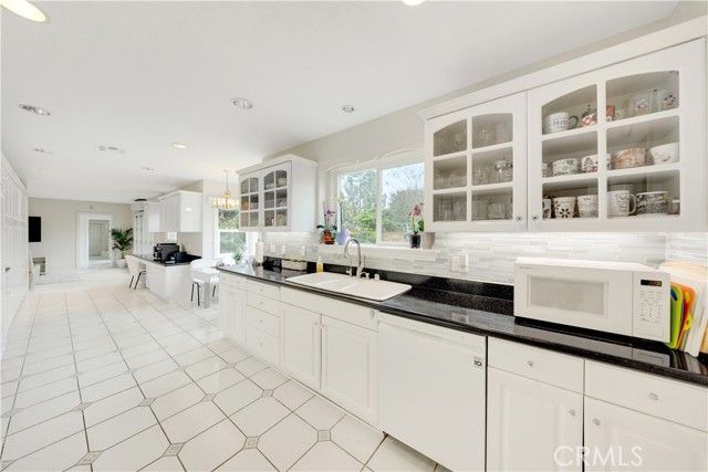 2835 Devonport, San Marino, CA 91108