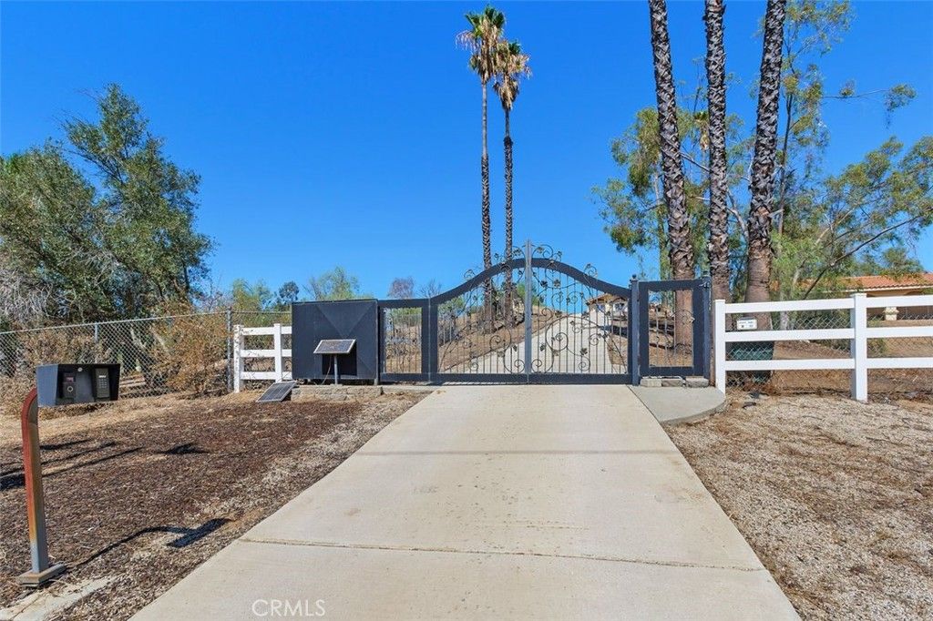 14740 Descanso Drive, Lake Mathews, CA 92570 — photo 2