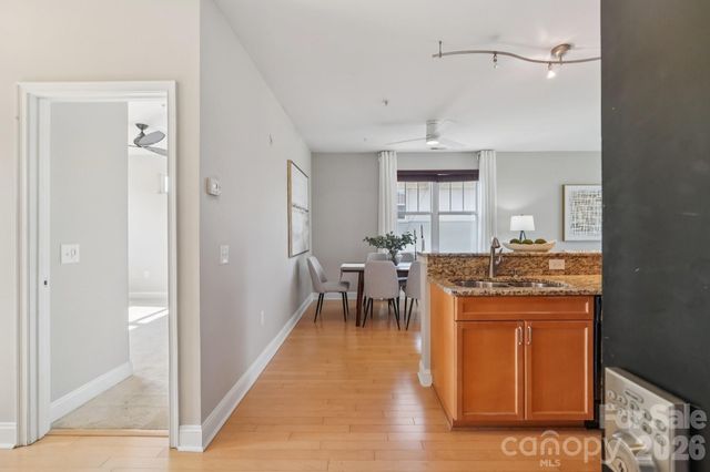 1308 Kenilworth Avenue 432, Charlotte, NC 28203