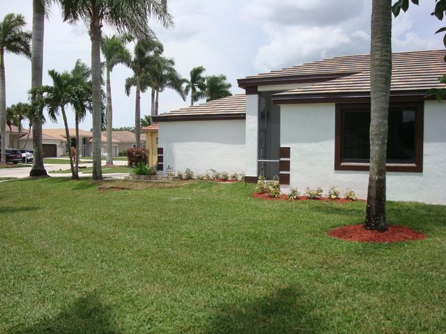6407 Breckenridge Circle, Lake Worth, FL 33467