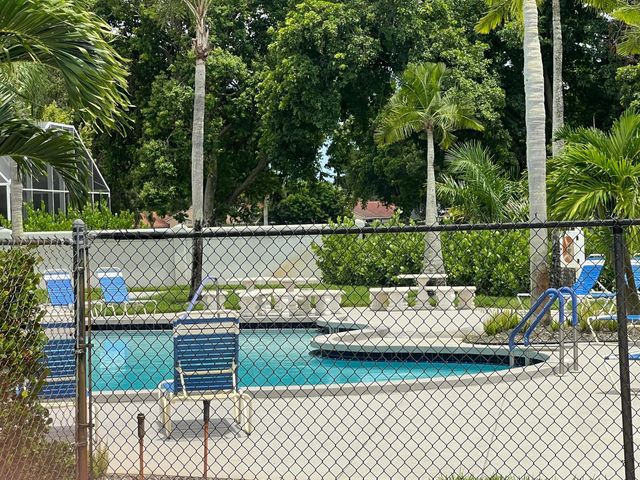 6407 Breckenridge Circle, Lake Worth, FL 33467